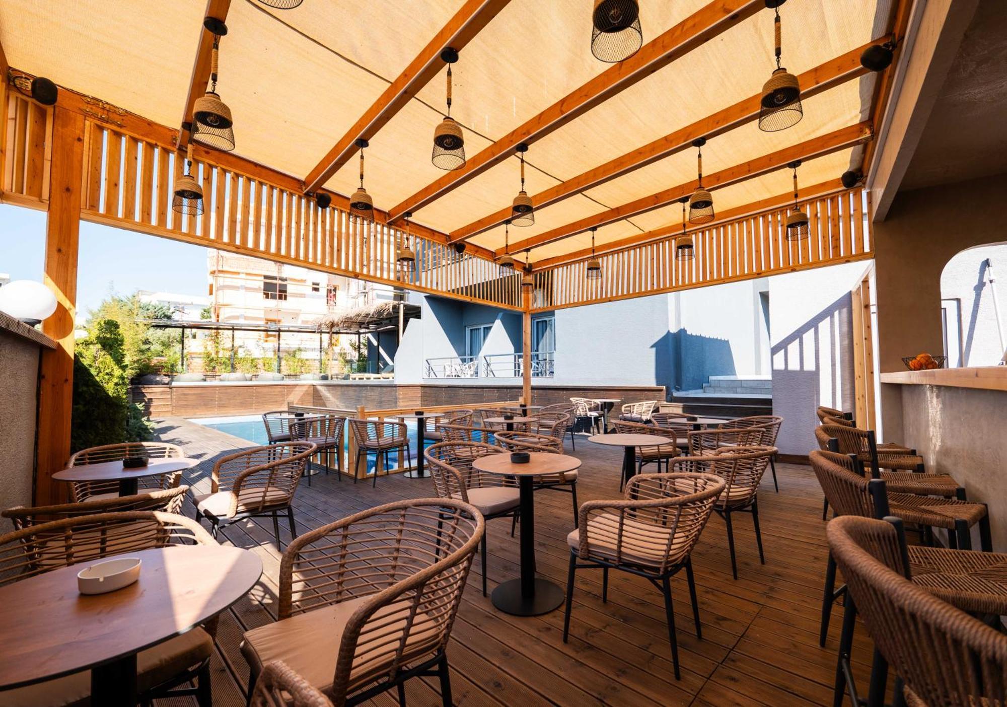 Hotel Piramida 사밀 외부 사진
