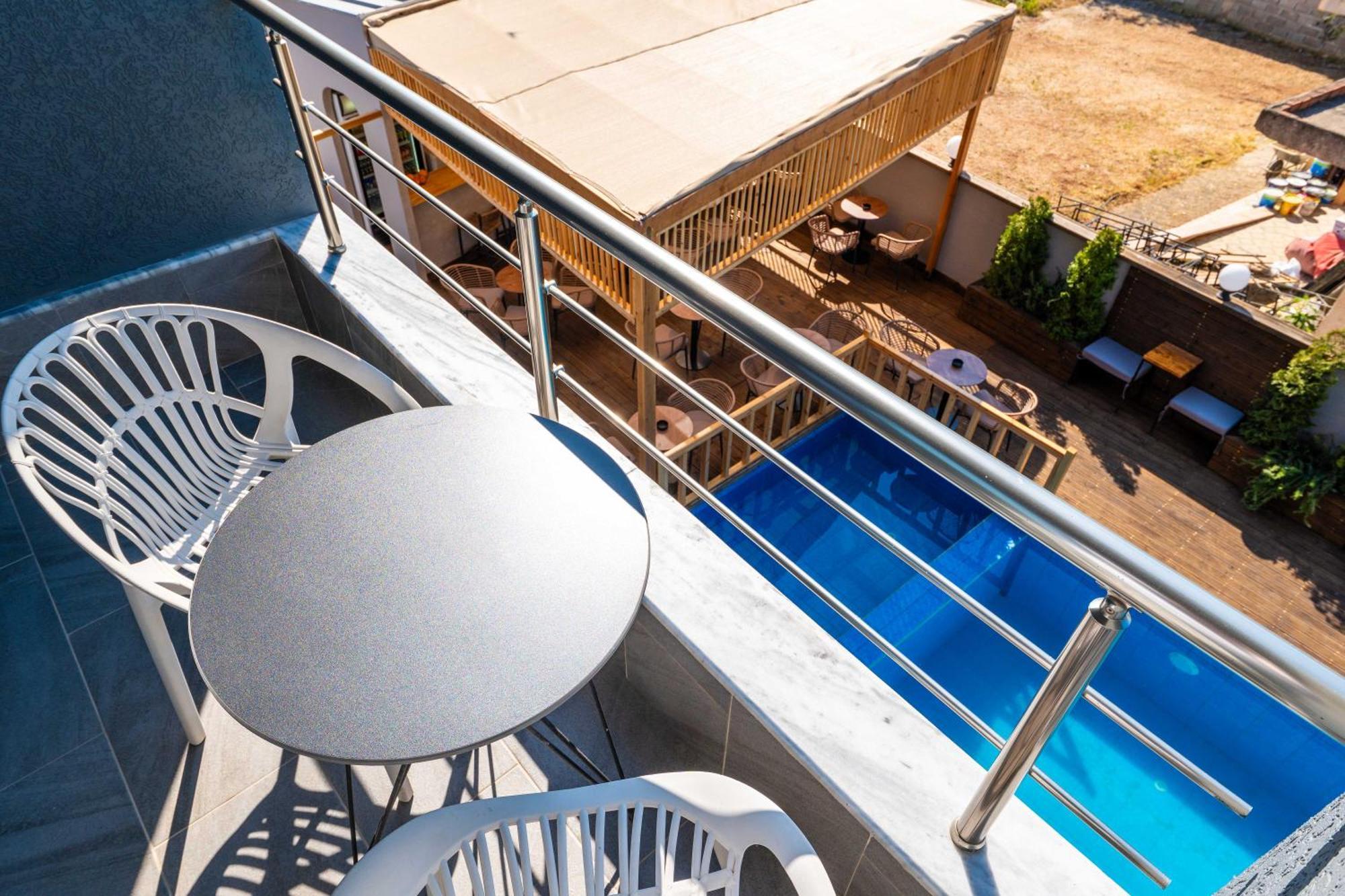 Hotel Piramida 사밀 외부 사진
