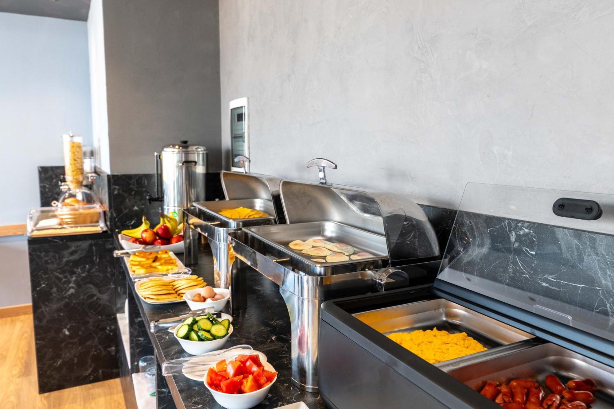 Hotel Piramida 사밀 외부 사진